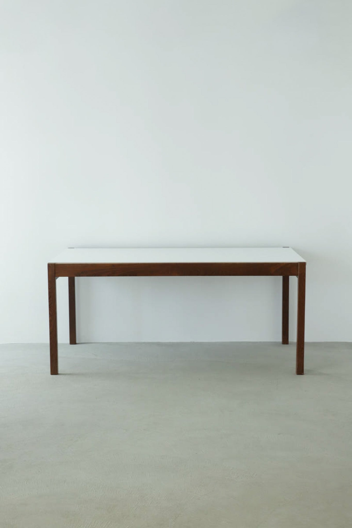1960S EXTENSION TABLE – unplugged sapporo