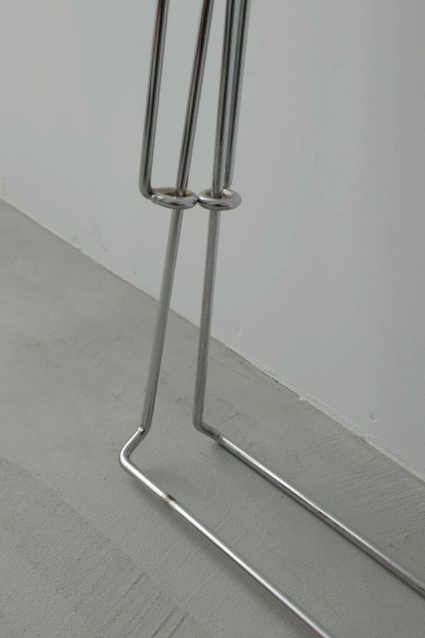 GLASS TOP TABLE – unplugged sapporo