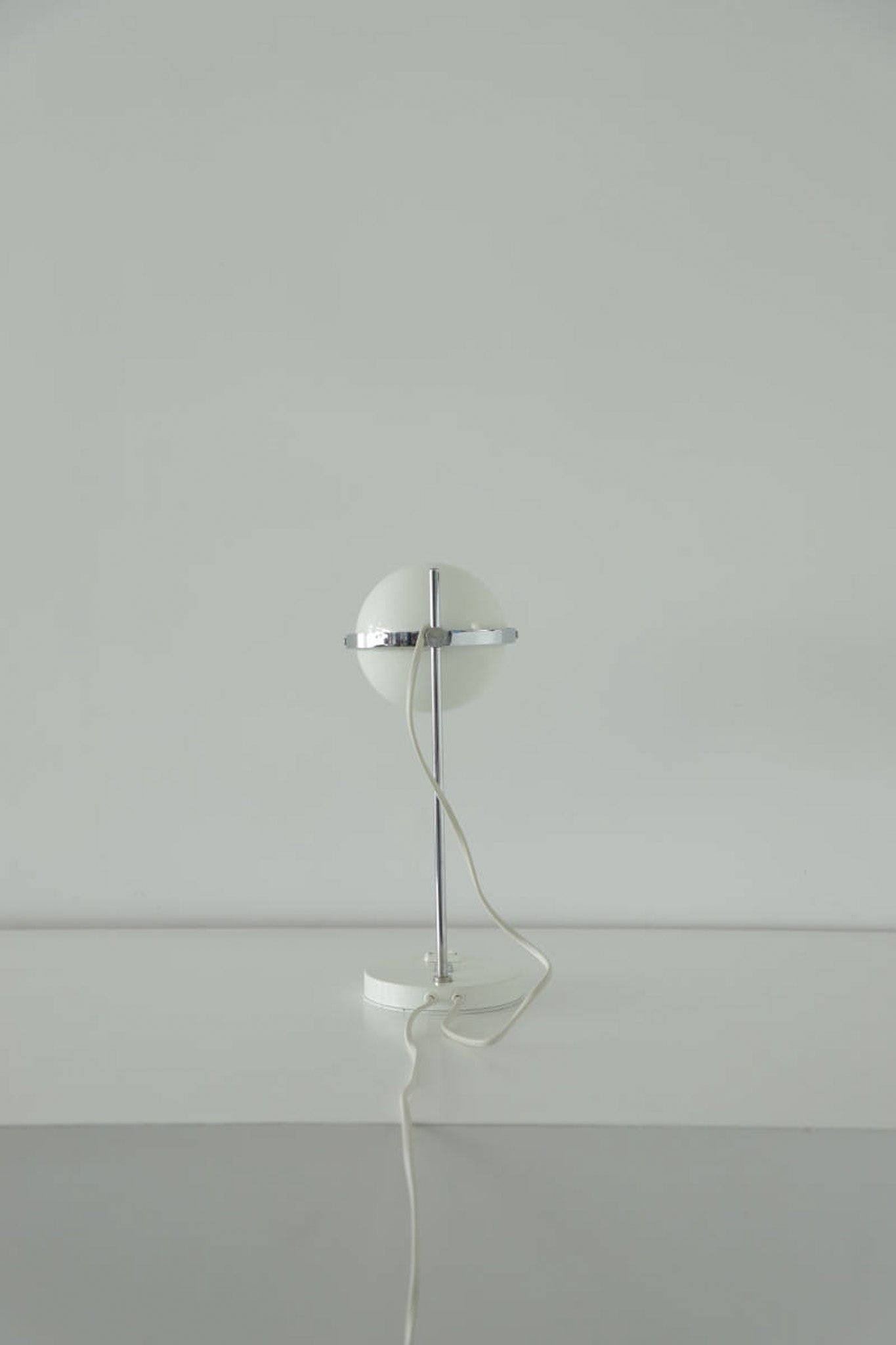 ヴィンテージランプ Lighting sculpture eye 1970s eye ball desk lamp – unplugged sapporo