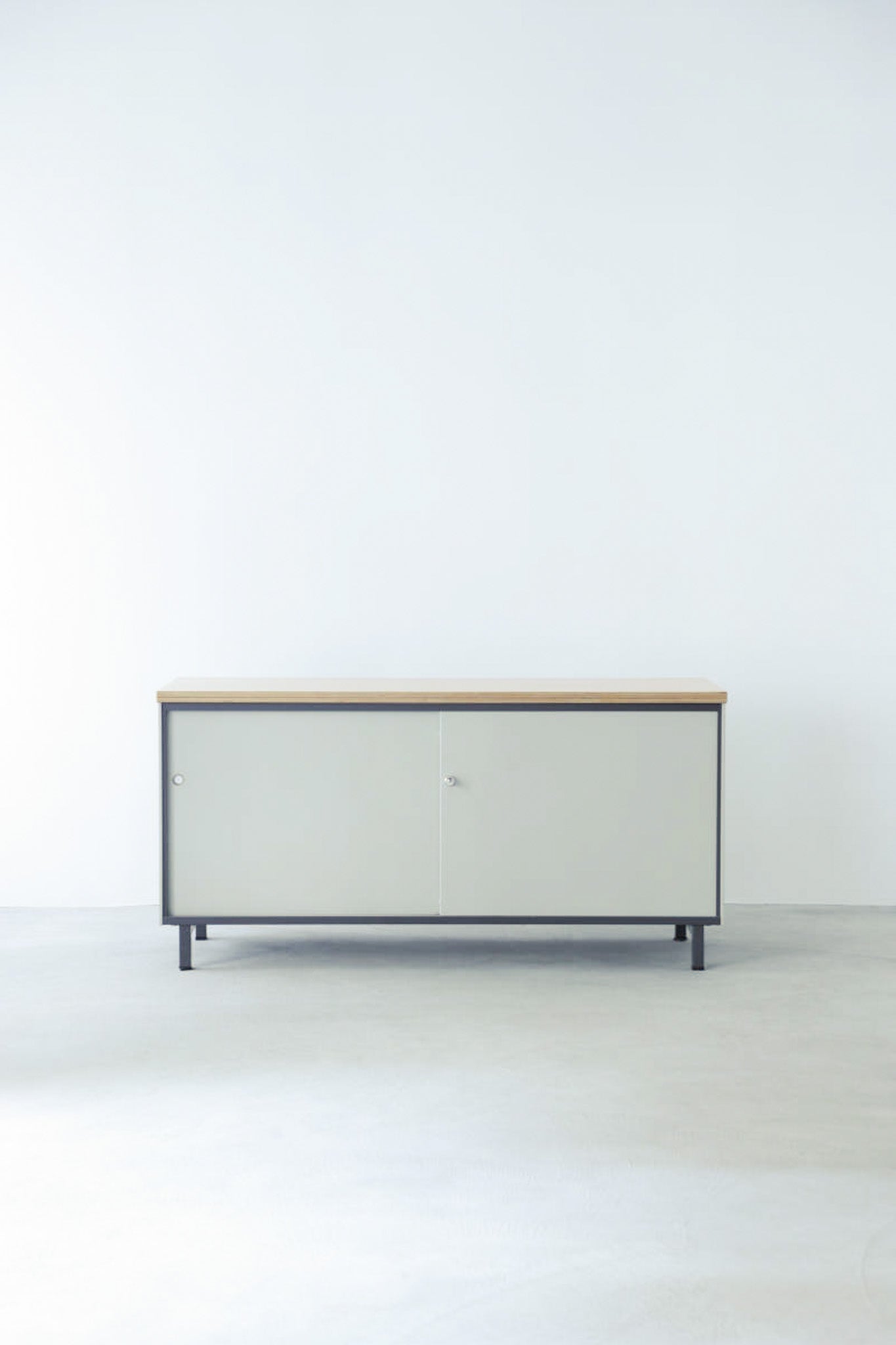 Steel Side Board – unplugged sapporo